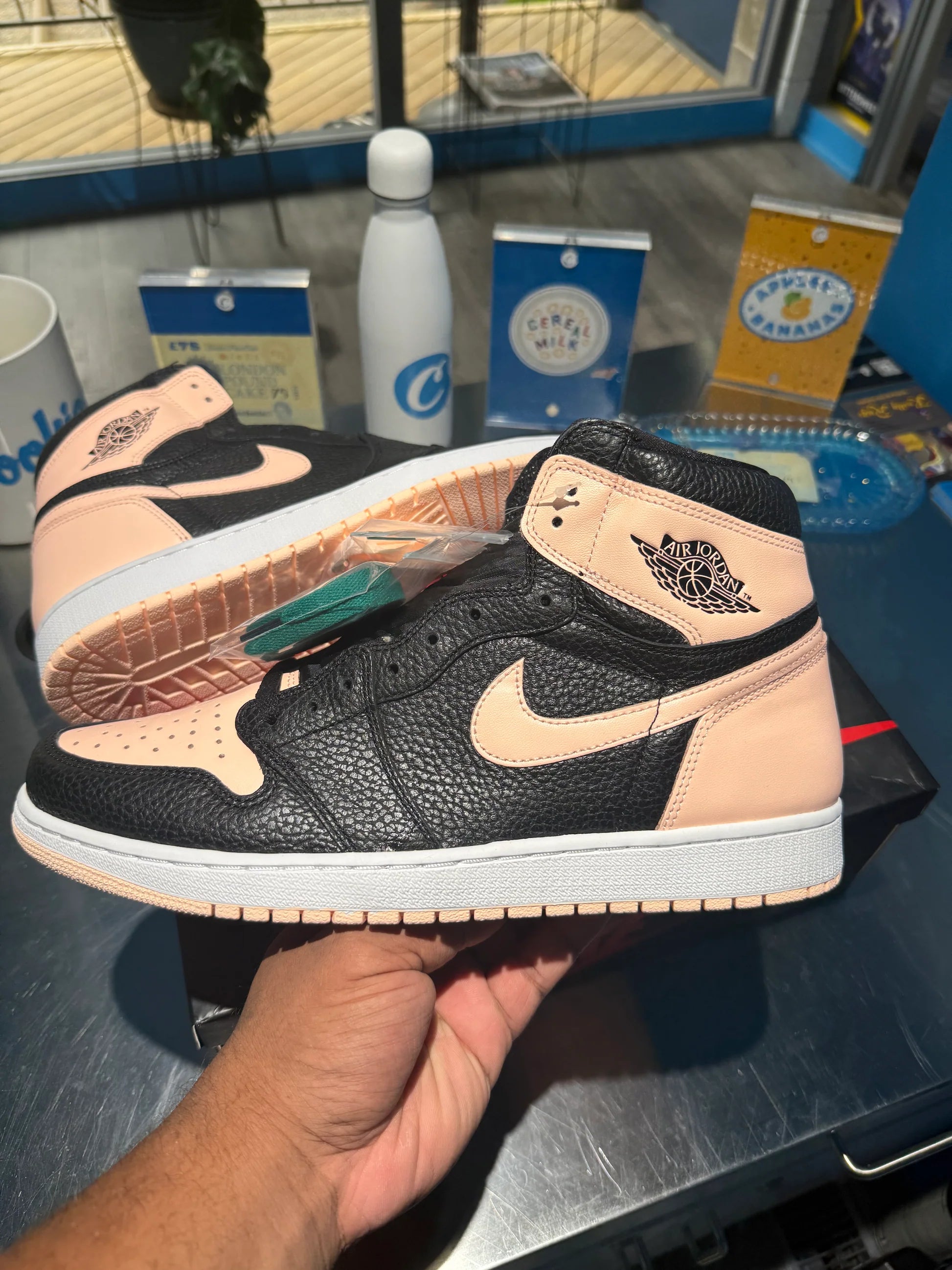 JORDAN 1 HIGH x BLACK CRIMSON TINT