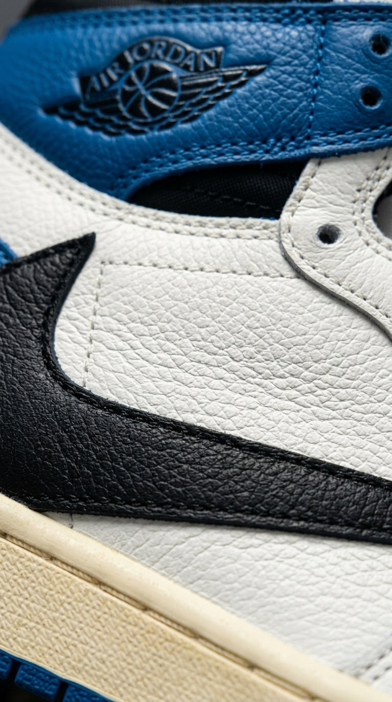 JORDAN 1 HIGH OG SP x FRAGMENT TRAVIS SCOTT