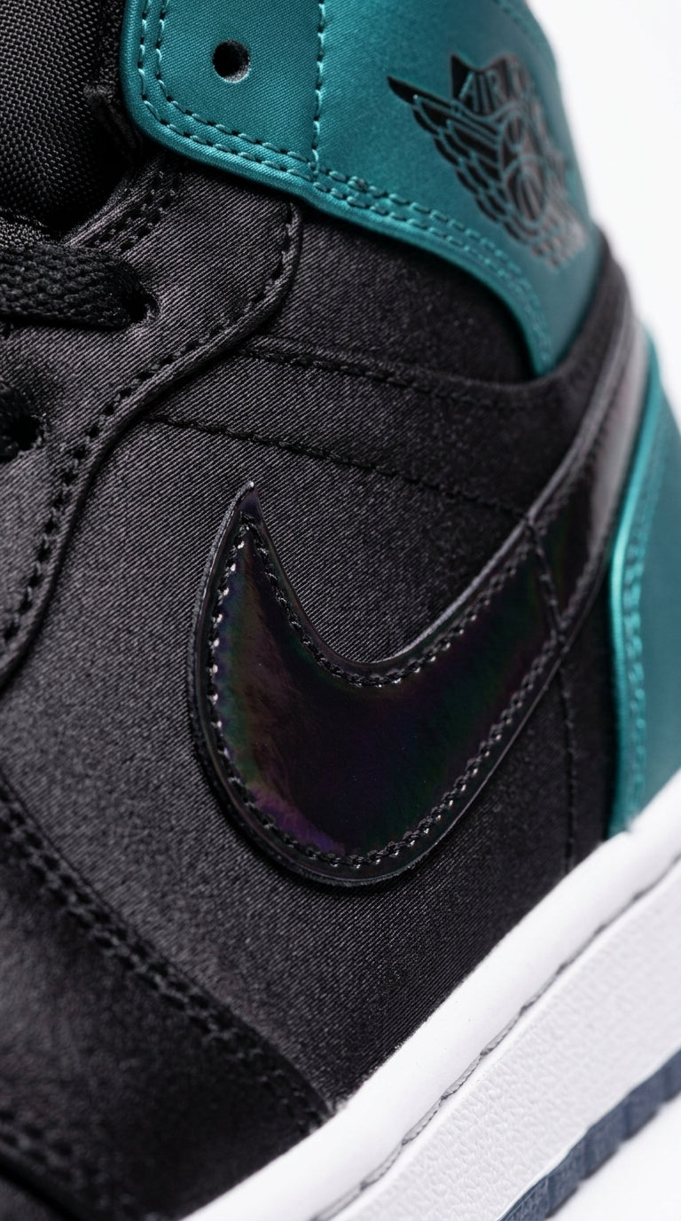 JORDAN 1 MID x IRIDESCENT BLACK