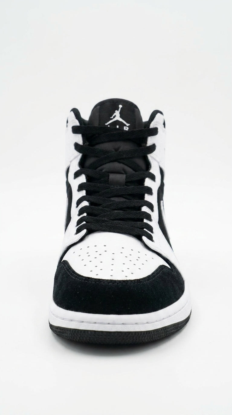 JORDAN 1 MID x WHITE BLACK