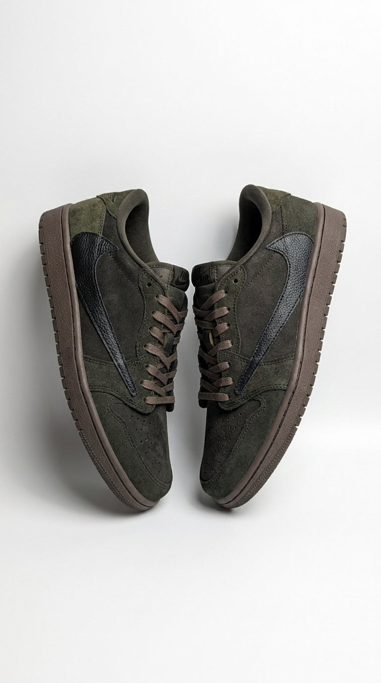JORDAN 1 RETRO LOW OG SP x TRAVIS SCOTT VELVET BROWN