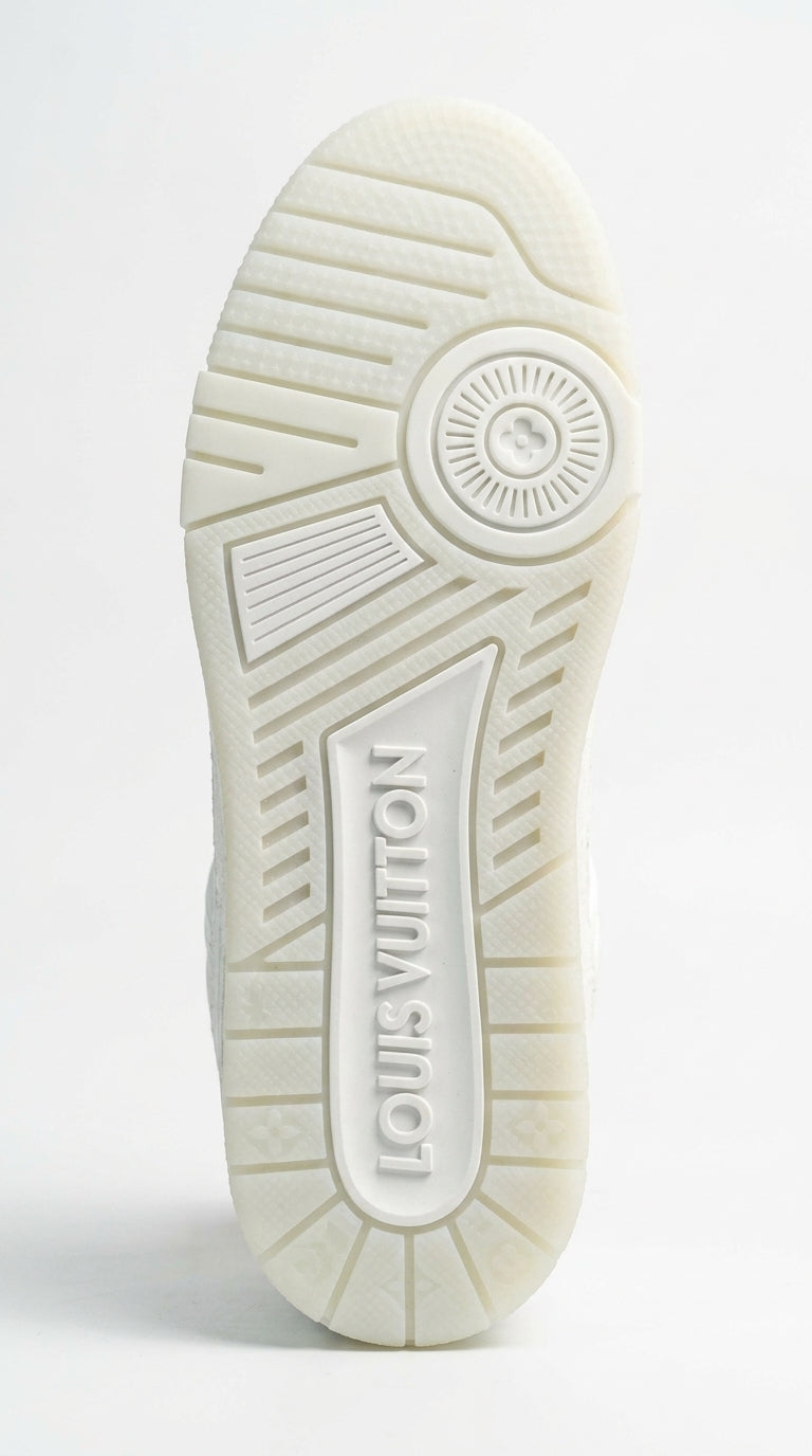 LOUIS VUITTON LV TRAINER SNEAKER