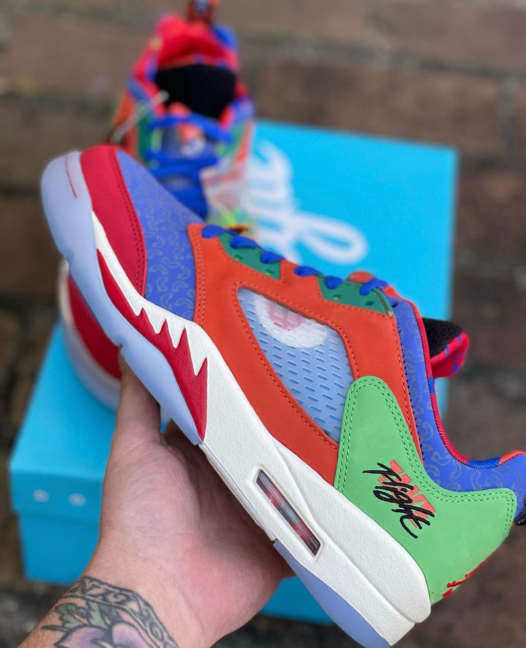JORDAN 5 RETRO LOW x DOERNBECHER MICHAEL 2022