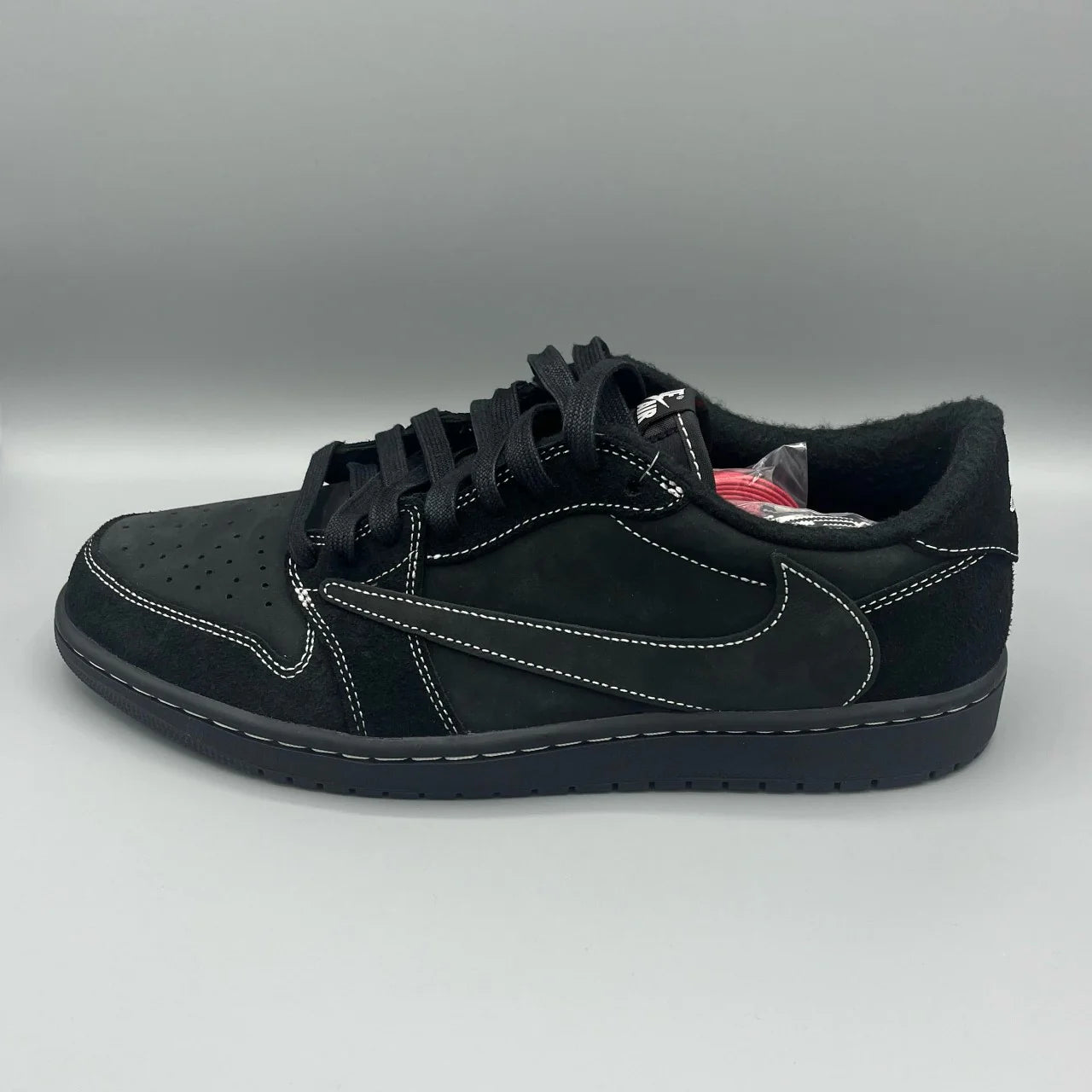 JORDAN 1 LOW x TRAVIS SCOTT PHANTOM