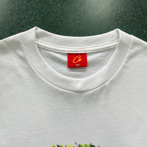 CORTEIZ GRASS ROUND TEE WHITE
