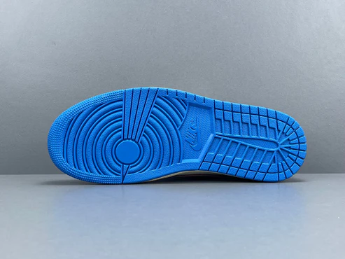 JORDAN 1 LOW OG x TRAVIS SCOTT FRAGMENT