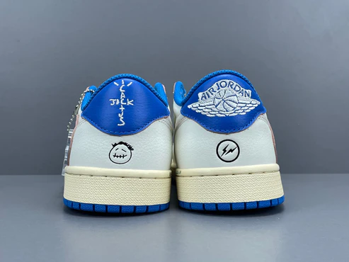 JORDAN 1 LOW OG x TRAVIS SCOTT FRAGMENT