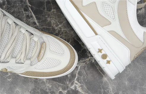 LV SKATE SNEAKER BEIGE WHITE