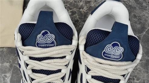 LV SKATE SNEAKER MARINE WHITE