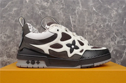 LV SKATE SNEAKER WHITE BLACK
