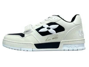 LOUIS VUITTON LV TRAINER SNEAKER