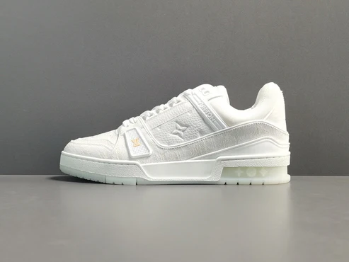 LOUIS VUITTON LV TRAINER SNEAKER