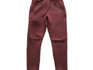 NIKE TECH FLEECE PANTS x BERRY/POMEGRANATE