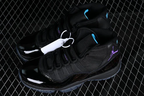 AIR JORDAN 11 RETRO BLACK/BLUE