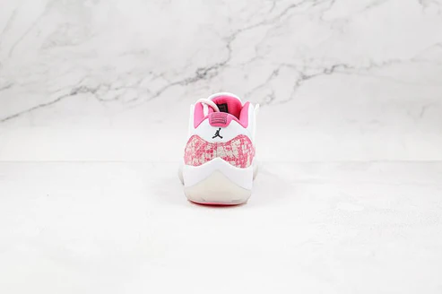 AIR JORDAN 11 RETRO LOW PINK SNAKESKIN WHITE/WATERMELON/BLACK