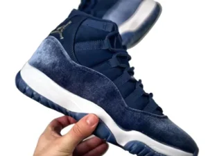 Air Jordan 11 retro“Midnight Navy”