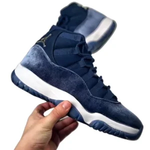 Air Jordan 11 retro“Midnight Navy”