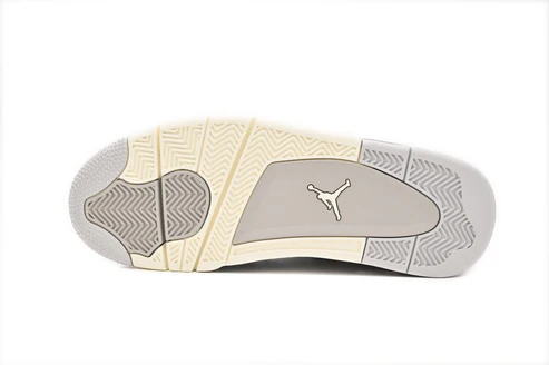 Air Jordan 4 WMNS “Frozen Moments”