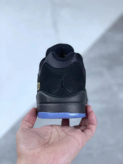 Air Jordan 5 Low "Black Metallic"