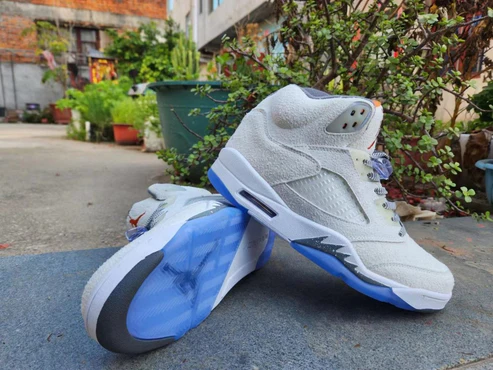 Air Jordan 5 SE “Craft”
