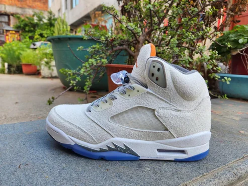 Air Jordan 5 SE “Craft”