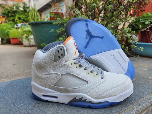 Air Jordan 5 SE “Craft”