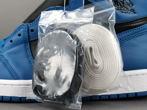 JORDAN 1 RETRO HIGH OG x DARK MARINA BLUE