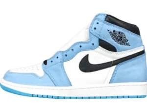 JORDAN 1 RETRO HIGH OG x UNIVERSITY BLUE