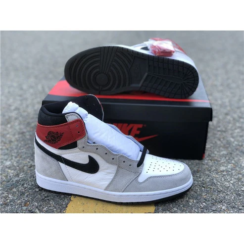 JORDAN 1 RETRO HIGH x LIGHT SMOKE GREY