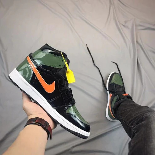 JORDAN 1 RETRO HIGH x SOLEFLY ART BASEL BLACK