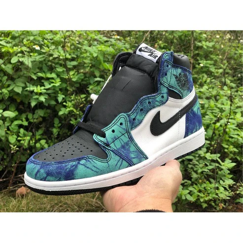 JORDAN 1 RETRO HIGH x ZOOM ZEN GREEN
