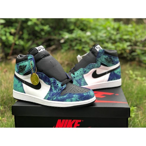 JORDAN 1 RETRO HIGH x ZOOM ZEN GREEN