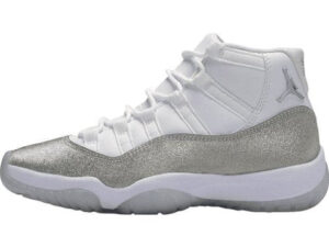 JORDAN 11 RETRO x WHITE METALLIC SILVER