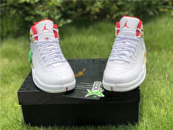 JORDAN 12 RETRO x FIBA