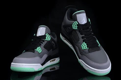 JORDAN 4 x GREEN GLOW
