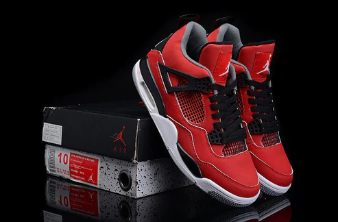 JORDAN 4 x TORO BRAVO