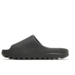 ADIDAS YEEZY SLIDE x ONYX 1